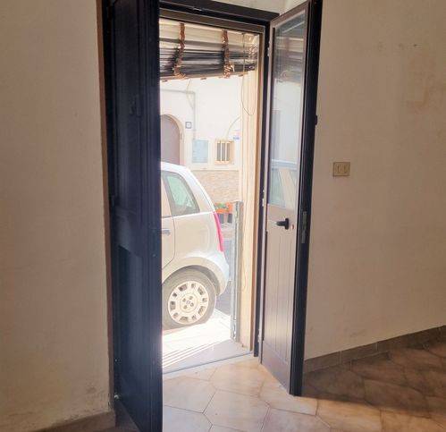 Appartamento a Grottaglie in Via Sonnino 25 - Foto 5