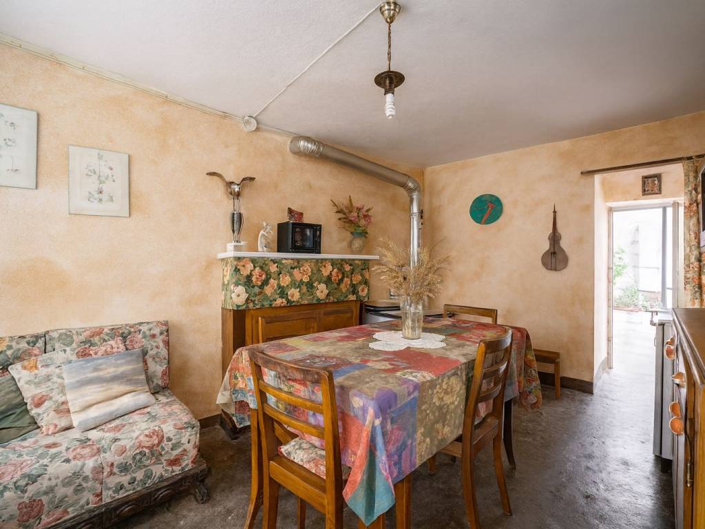 Casa indipendente a Dervio in Via 20 Settembre, 13 - Foto 2