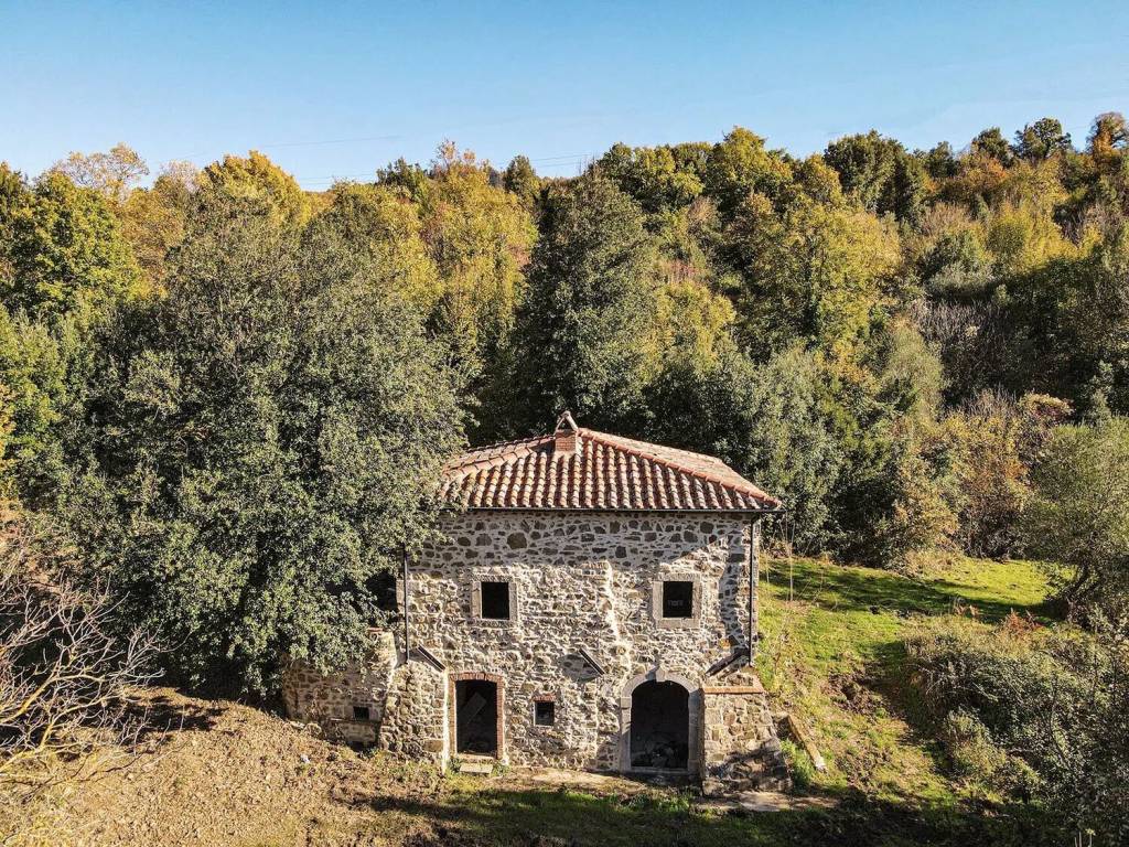 Villa a Santa fiora in Via Delle Vigne No Number - Foto 2