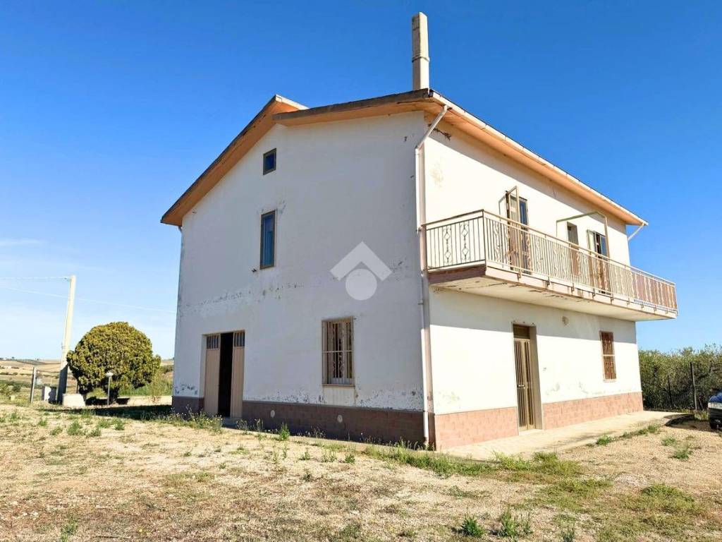 Rustico / casale a Montenero di bisaccia in Contrada Querce Grosse, 1 - Foto 2