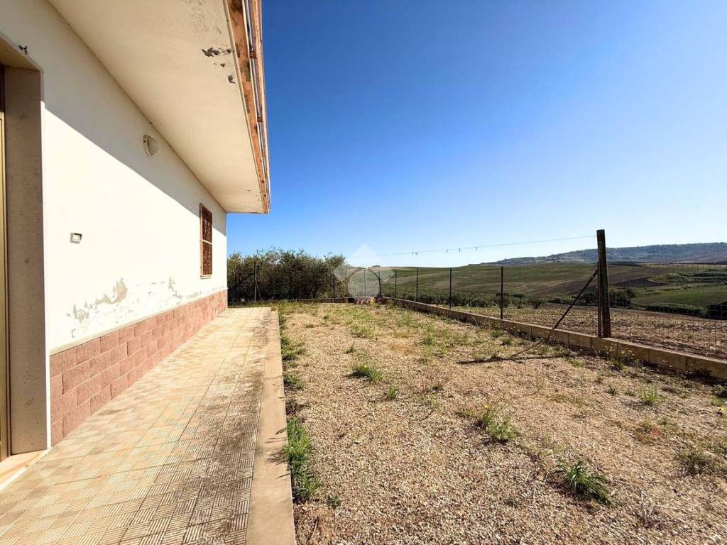 Rustico / casale a Montenero di bisaccia in Contrada Querce Grosse, 1 - Foto 4