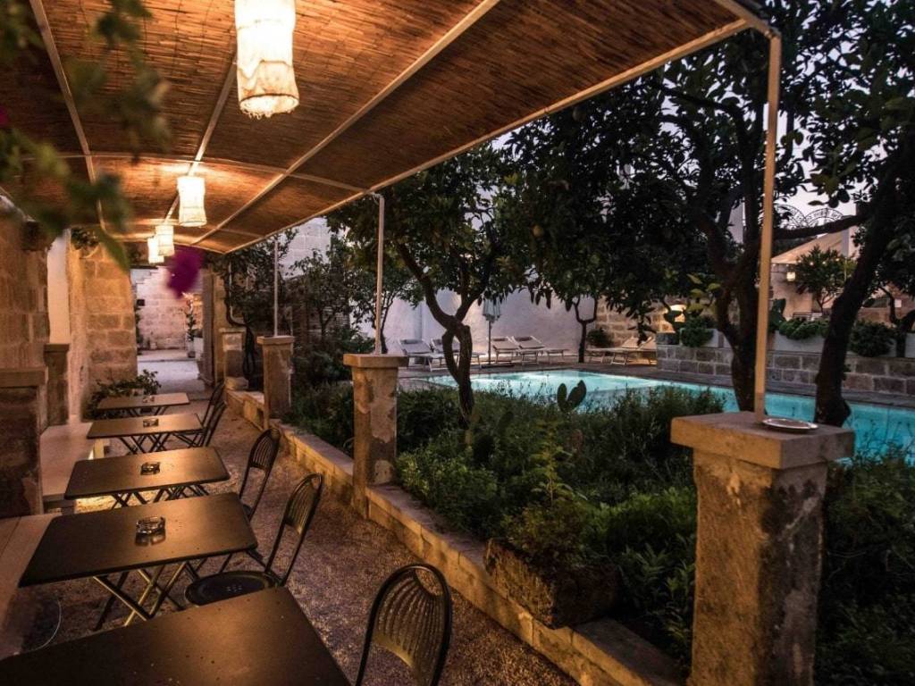 Palazzo / stabile a Ortelle in Piazza Umberto I - Via Napoli - Foto 2