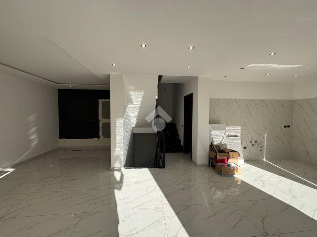 Villa a Aversa in Via dei Glicini, 59 - Foto 5