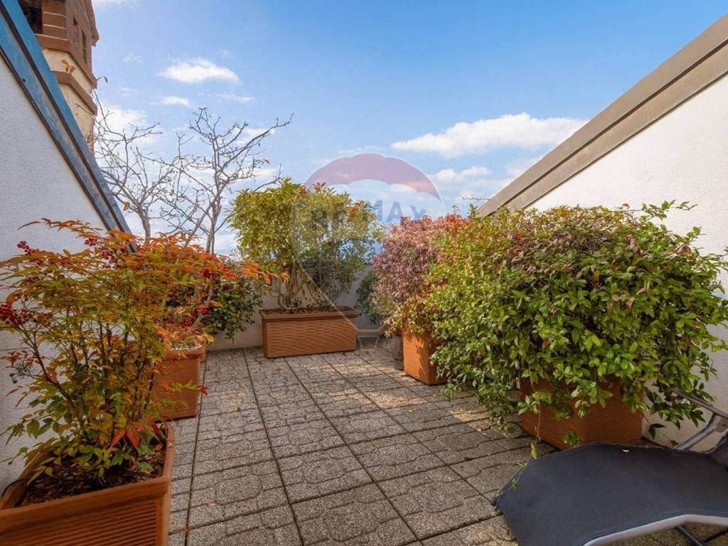 Attico / mansarda a Novara in Via Dei Mille - Foto 2