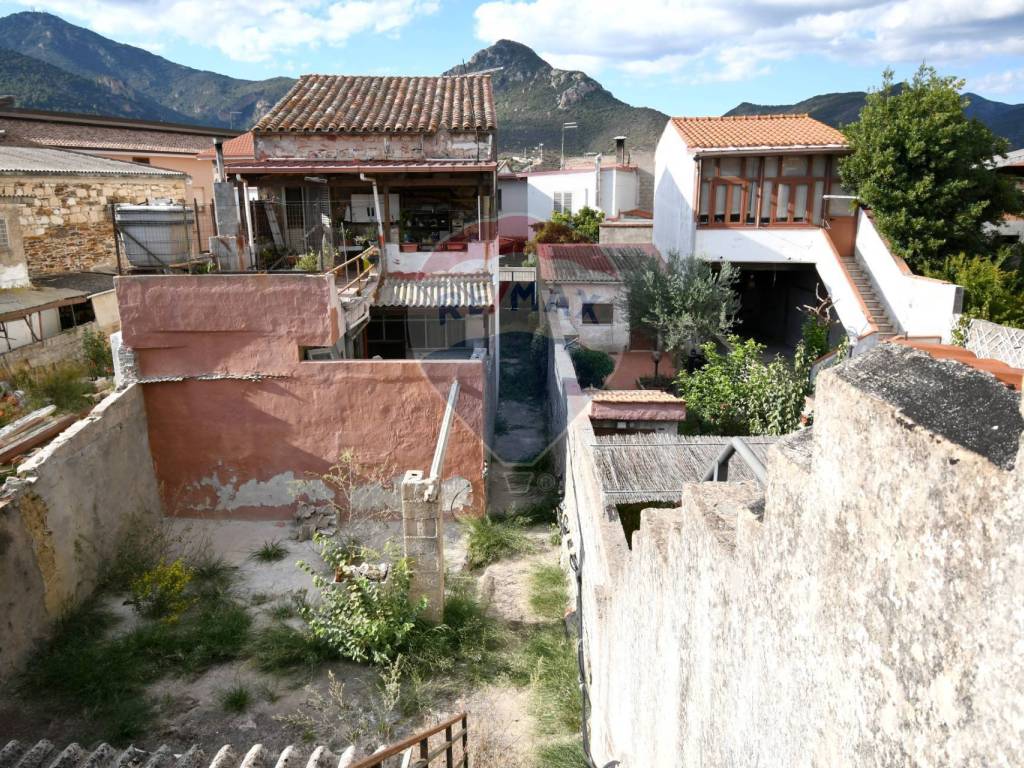 Casa indipendente a Domusnovas in Vico Crispi, 9 - Foto 5