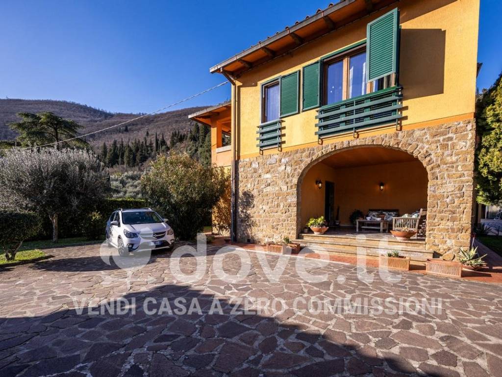Villetta a schiera a Calenzano in Via di Legri, 90 - Foto 2