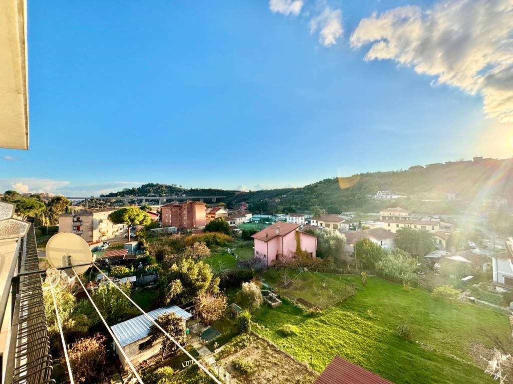 Appartamento a Imperia in Via Caramagnetta, 6 - Foto 3