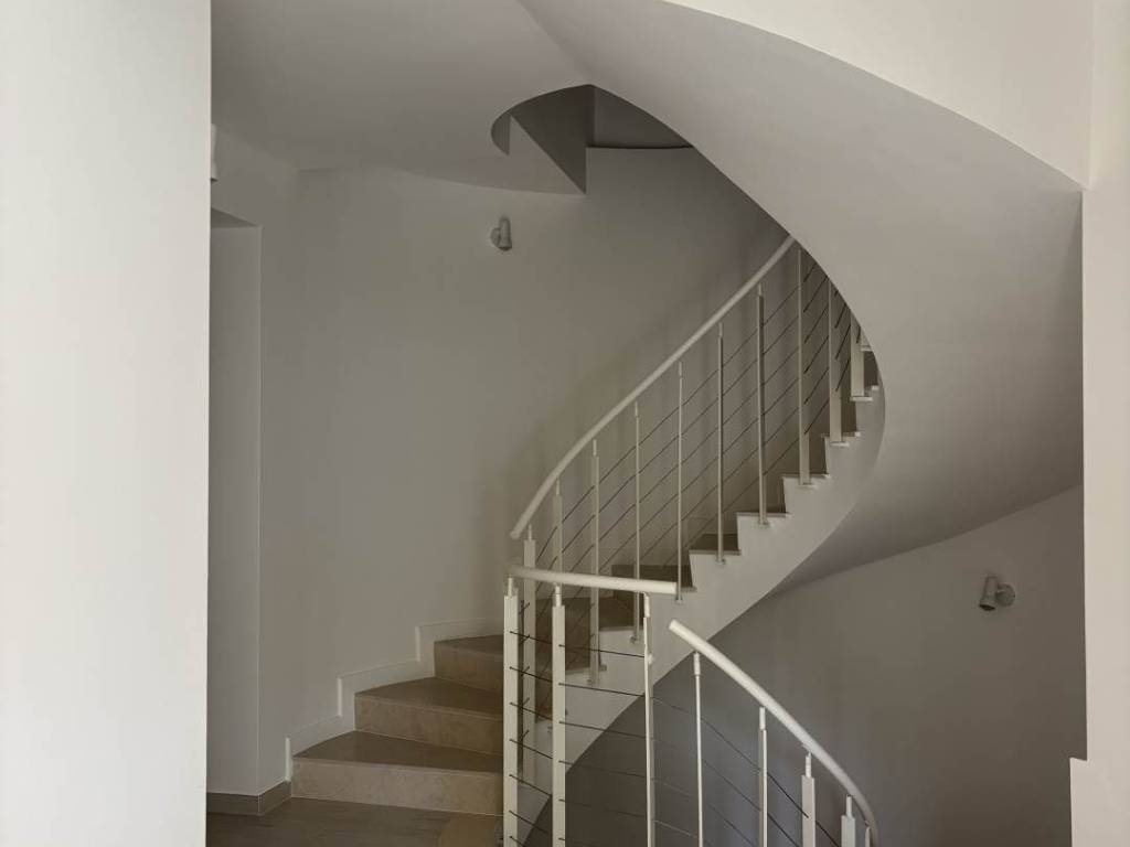 Appartamento a Roseto capo spulico in via civita - Foto 3