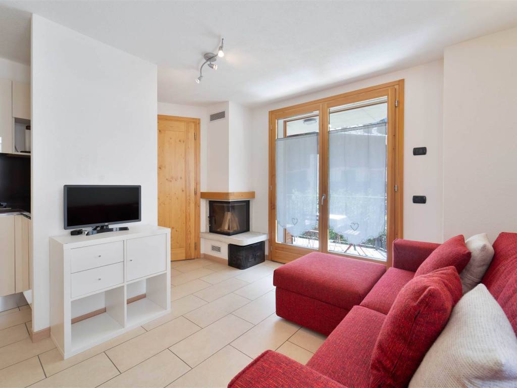 Appartamento a Campodolcino in Via Corti, 77 - Foto 3