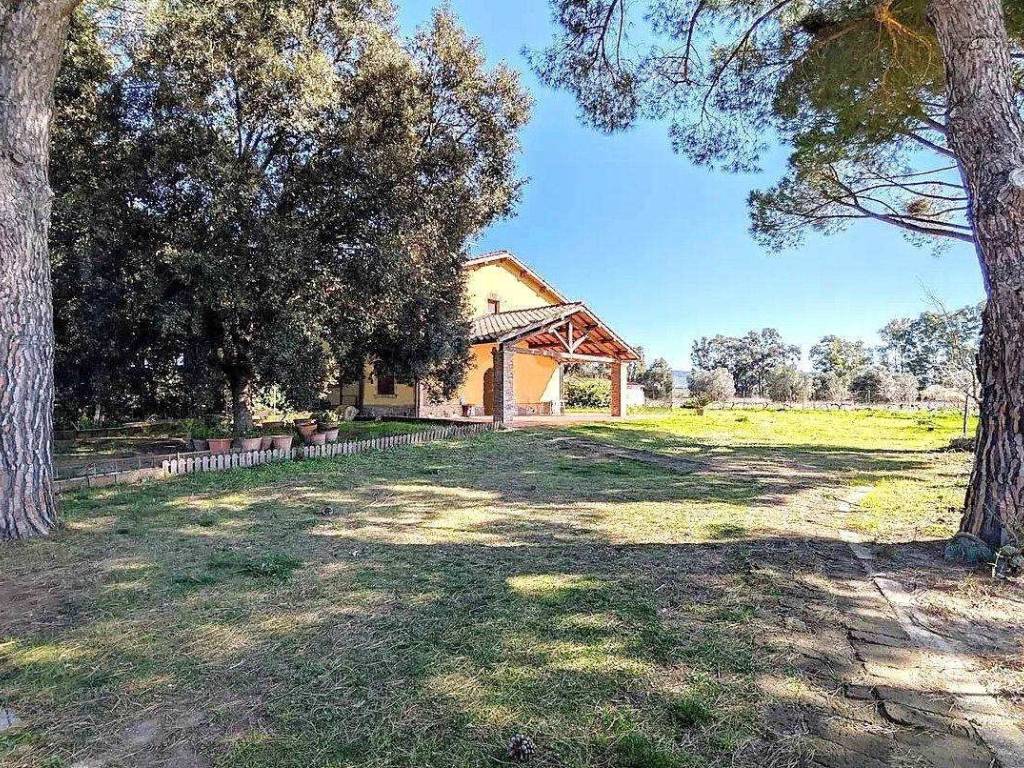 Villa a Grosseto in ROSELLE ZONA IL TERZO DI ROSELLE - Foto 4