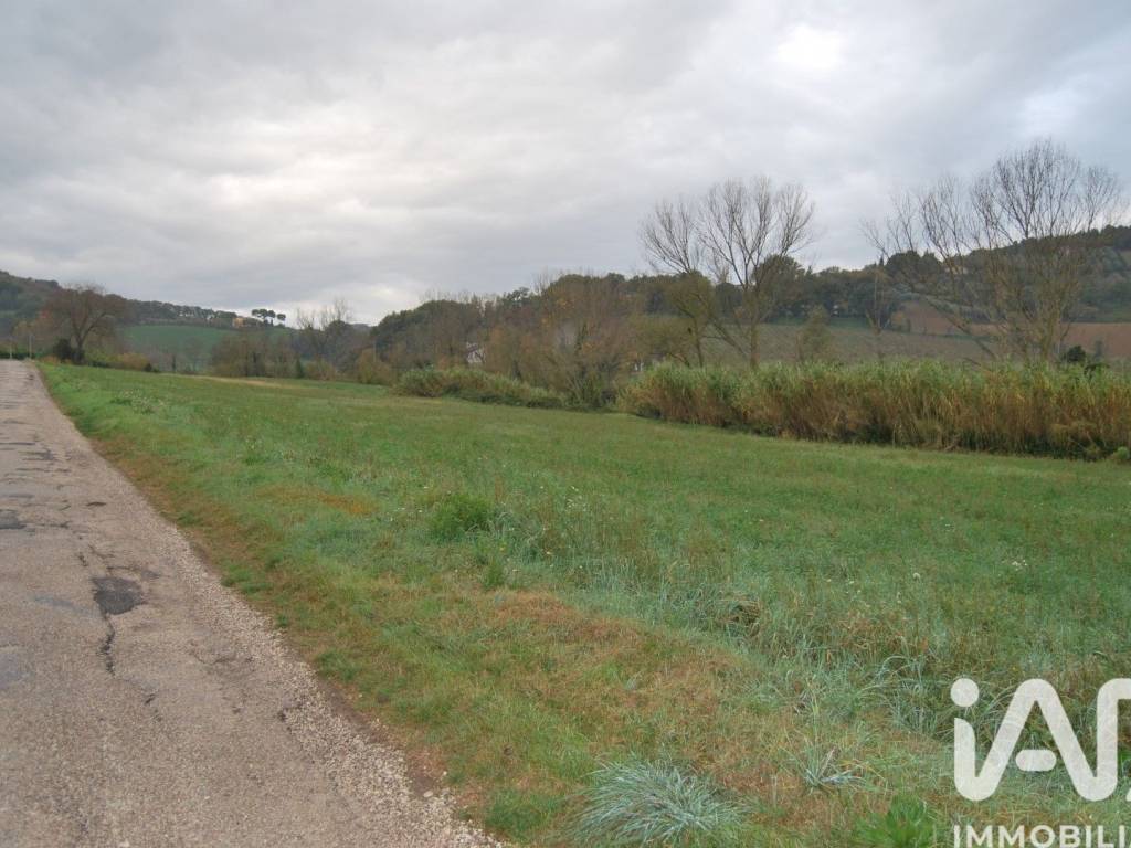 Terreno a Fano in Strada Comunale Ponte Varano - Foto 4