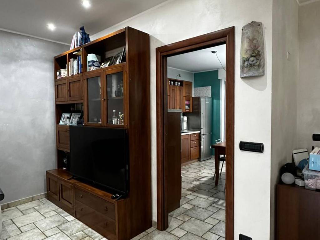 Appartamento a Leinì in Via Volpiano - Foto 3