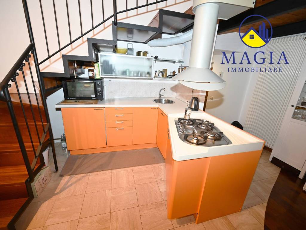 Appartamento a Ascoli piceno in RUA PAOLINO D'ASCOLI, 6 - Foto 2