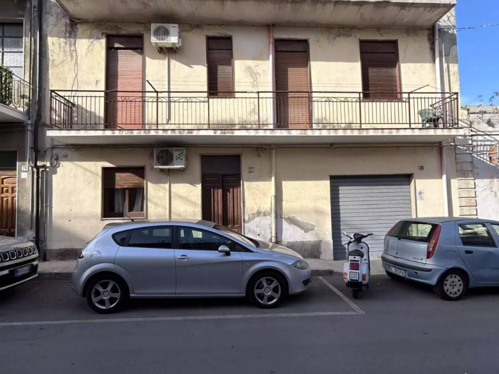 Appartamento a Priolo gargallo in via grimaldi - Foto 2
