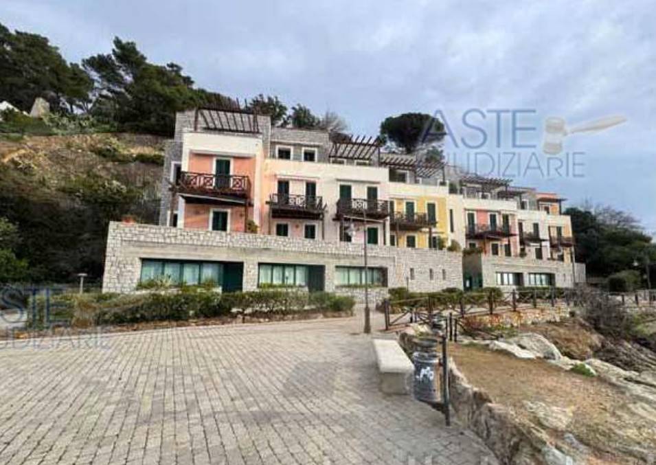 Appartamento a Porto azzurro in Lungomare Alcide De Gasperi, 28 - Foto 4