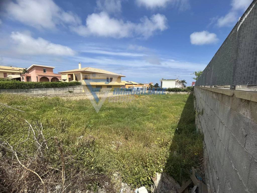 Terreno a Melilli in VIA BOLOGNA - Foto 2