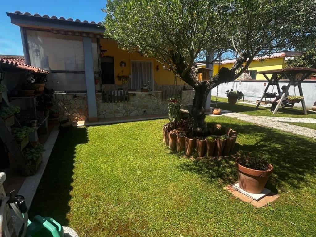 Villa a Nettuno in Via Gallese, 18 - Foto 2