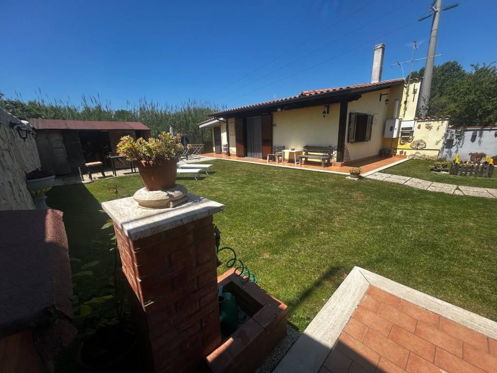 Villa a Nettuno in Via Gallese, 18 - Foto 5