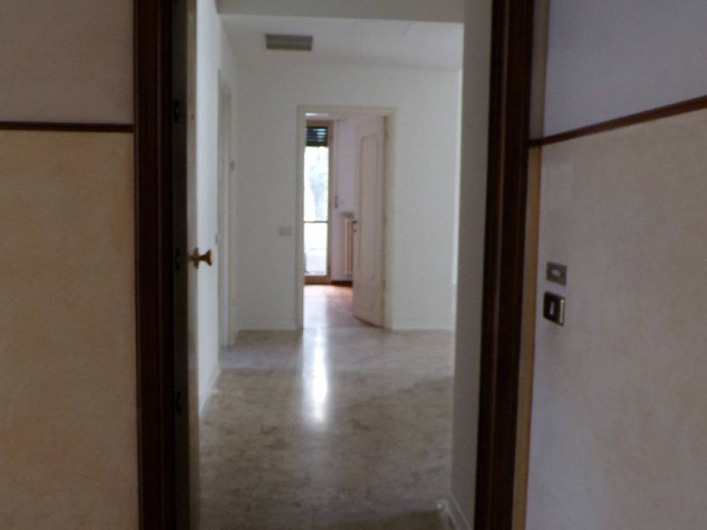 Appartamento a Parma in Via Varese, 11 - Foto 5