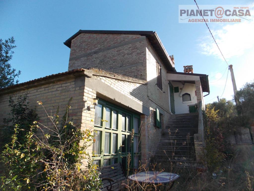 Casa indipendente a Colli del tronto in Via Vallicella - Foto 2