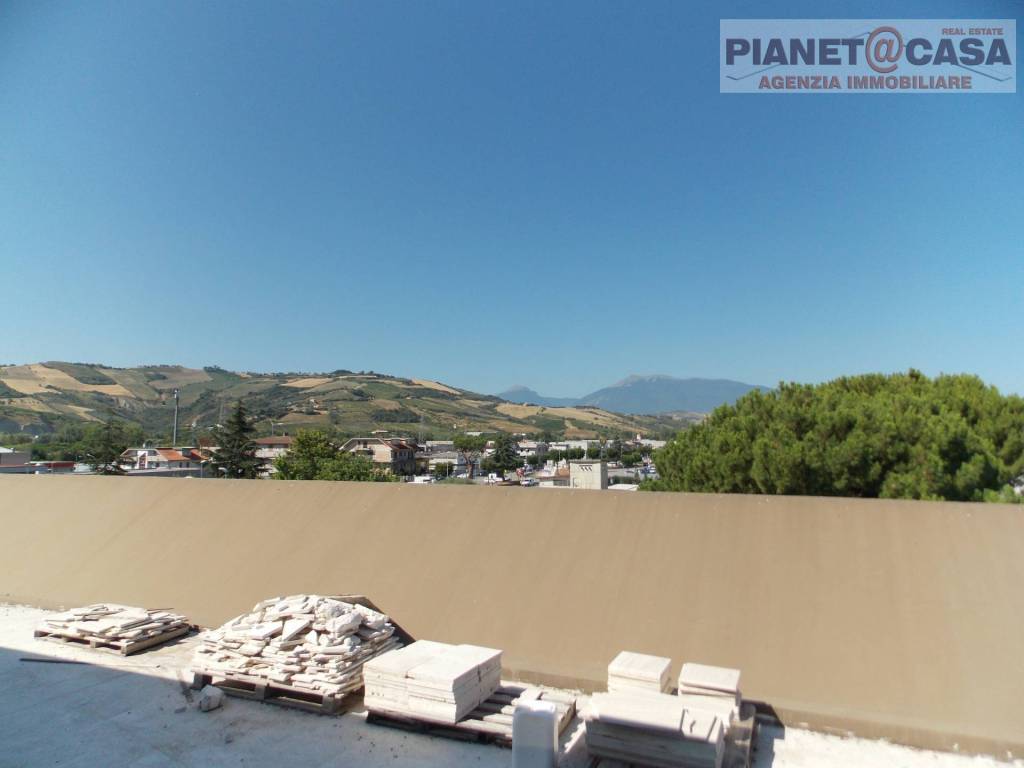 Appartamento a Spinetoli in Via V. Emanuele II - Foto 4