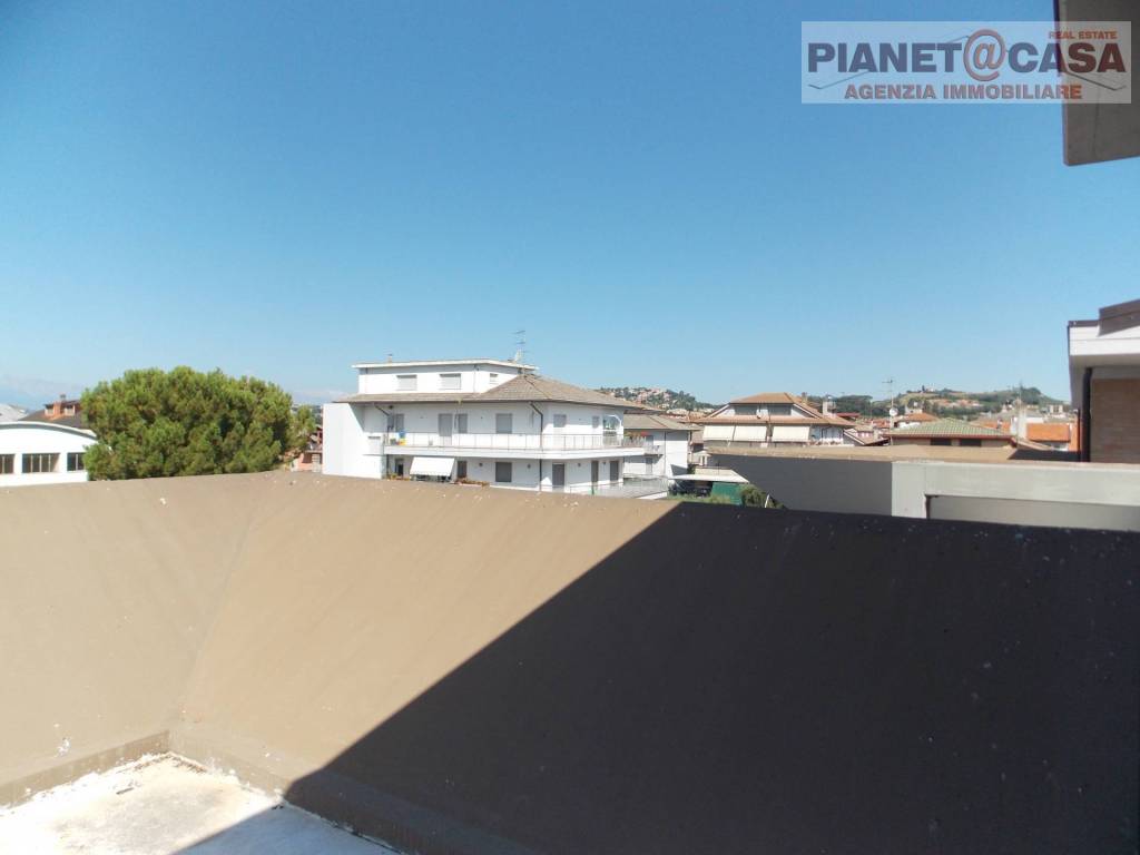 Appartamento a Spinetoli in Via V. Emanuele II - Foto 5