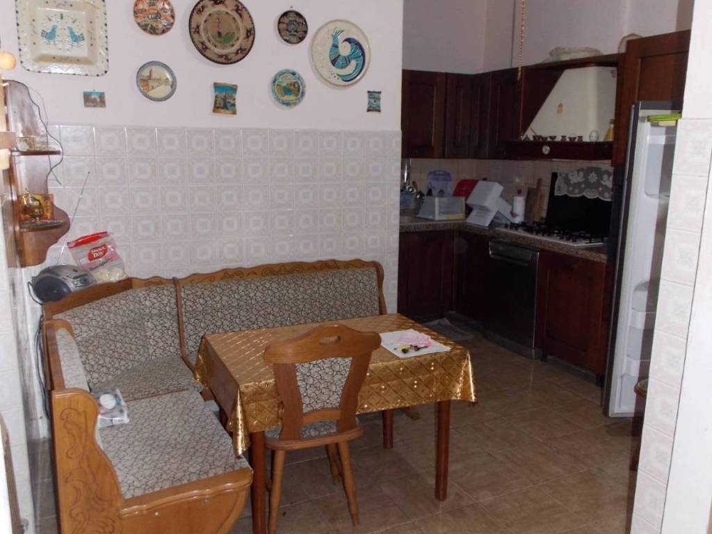 Casa indipendente a Colli del tronto in Via Dante Alighieri, 1 - Foto 2