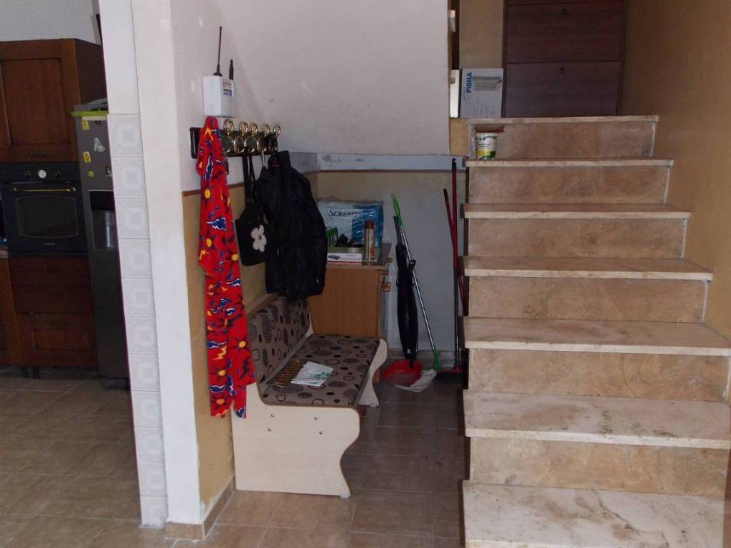 Casa indipendente a Colli del tronto in Via Dante Alighieri, 1 - Foto 5