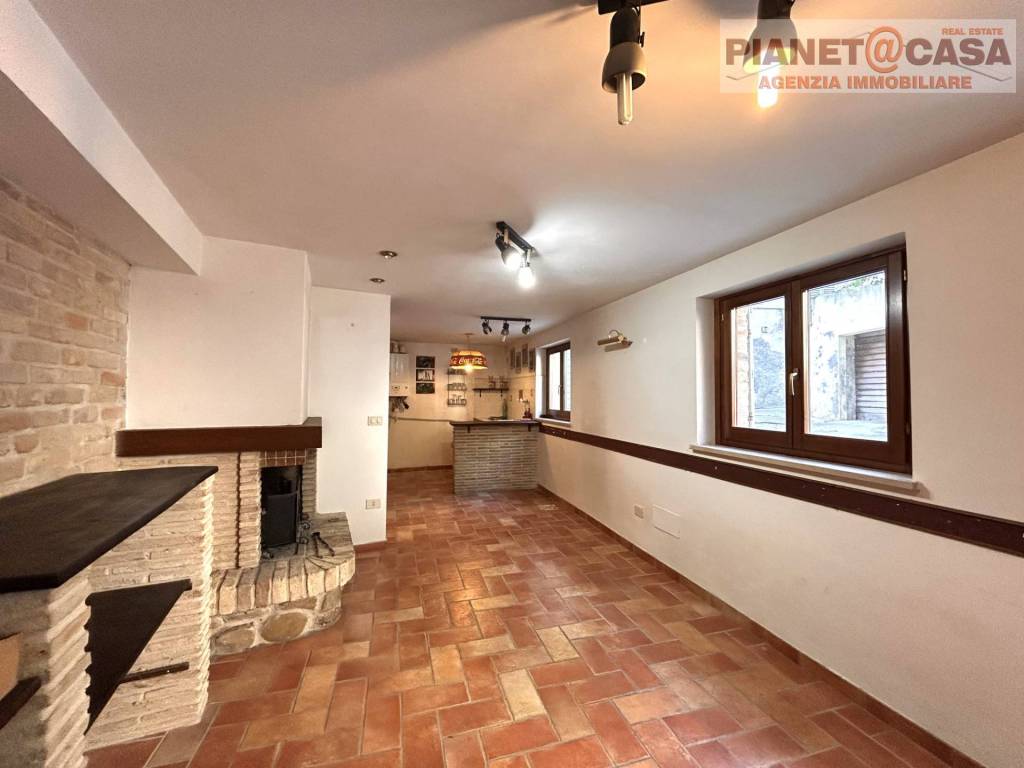 Casa indipendente a Offida in via Cipolletti, 6 - Foto 2