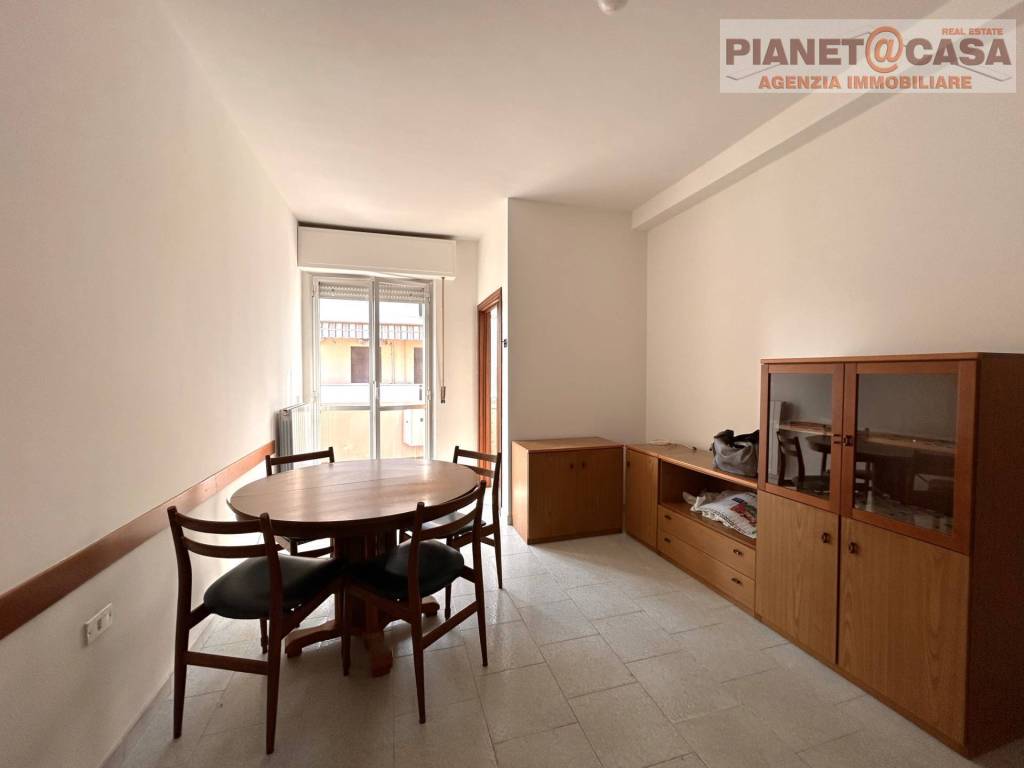 Appartamento a Alba adriatica in via Arno, 40 - Foto 2