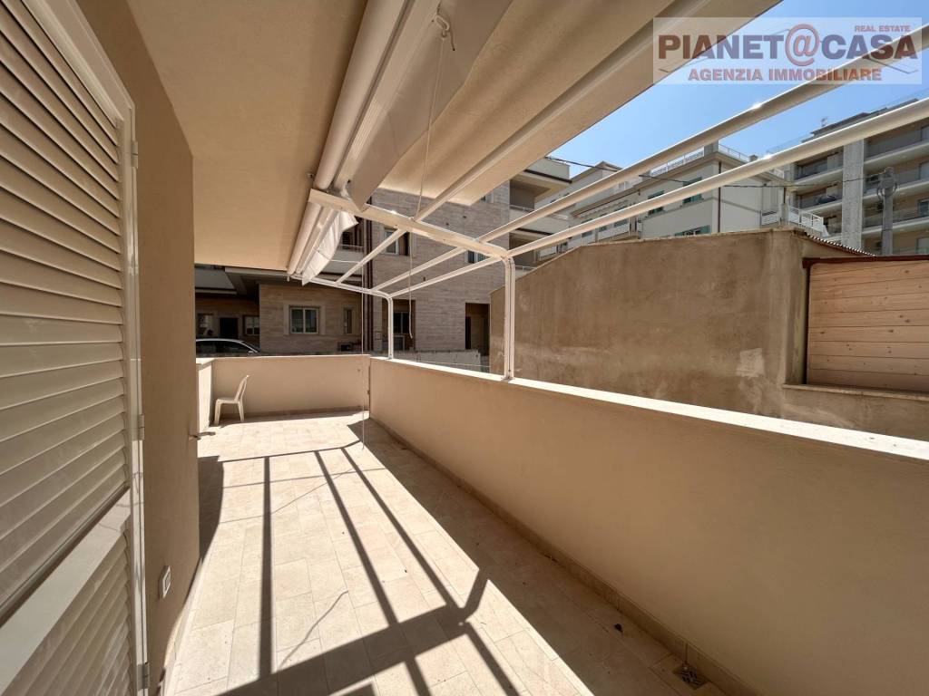 Appartamento a Alba adriatica in via Giuseppe Mazzini - Foto 2