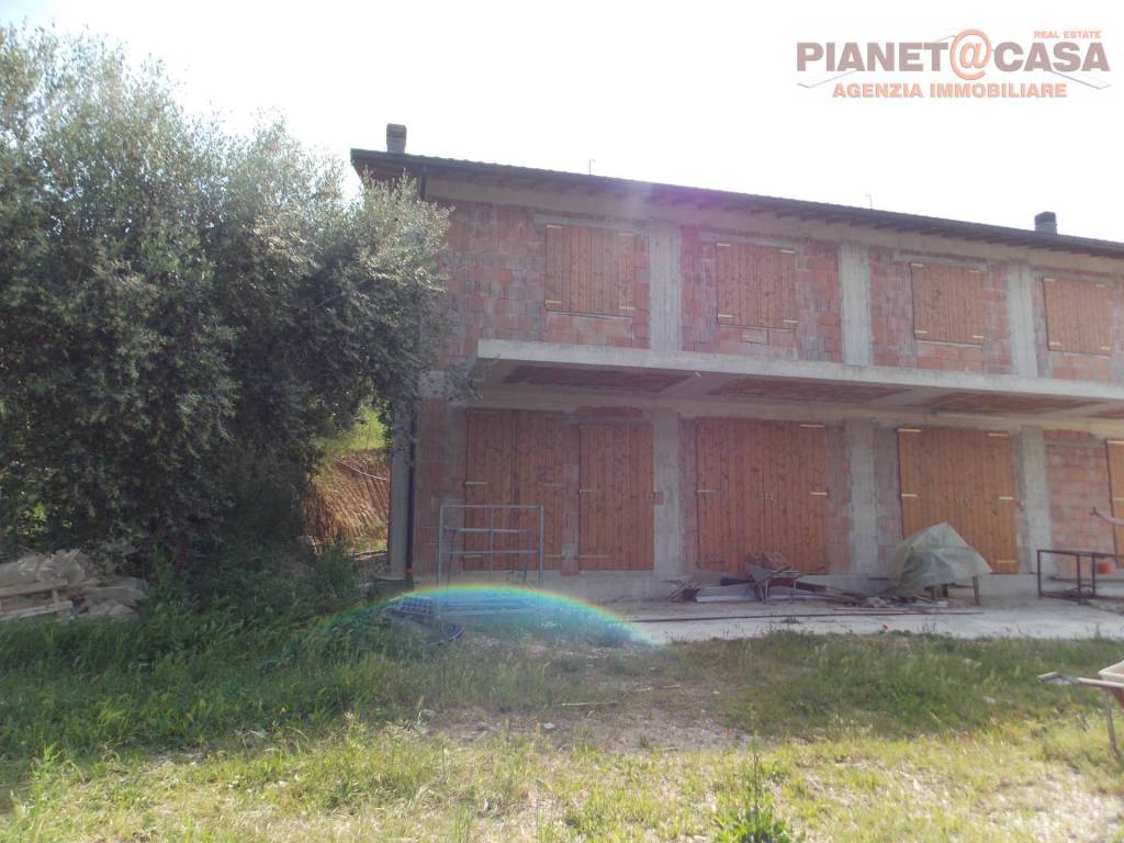 Casa indipendente a Colli del tronto in Via delle Vivare - Foto 5