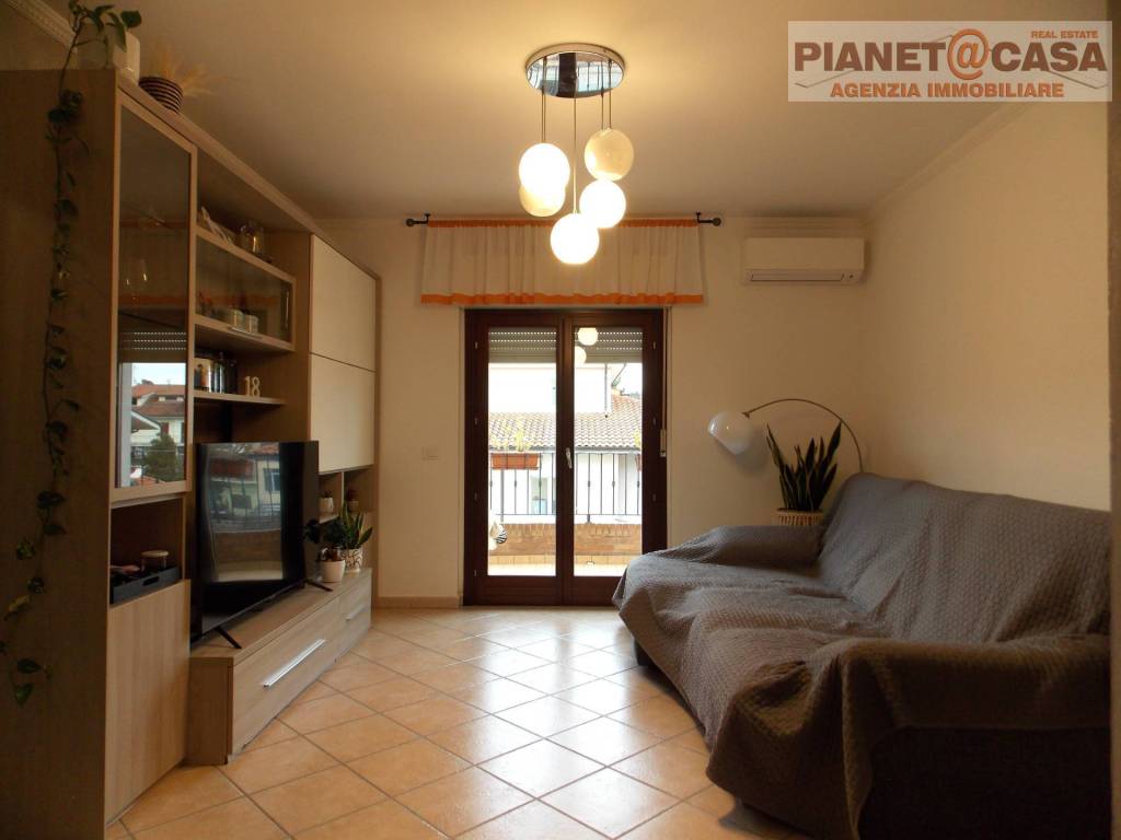 Appartamento a Spinetoli in Via Ticino - Foto 4