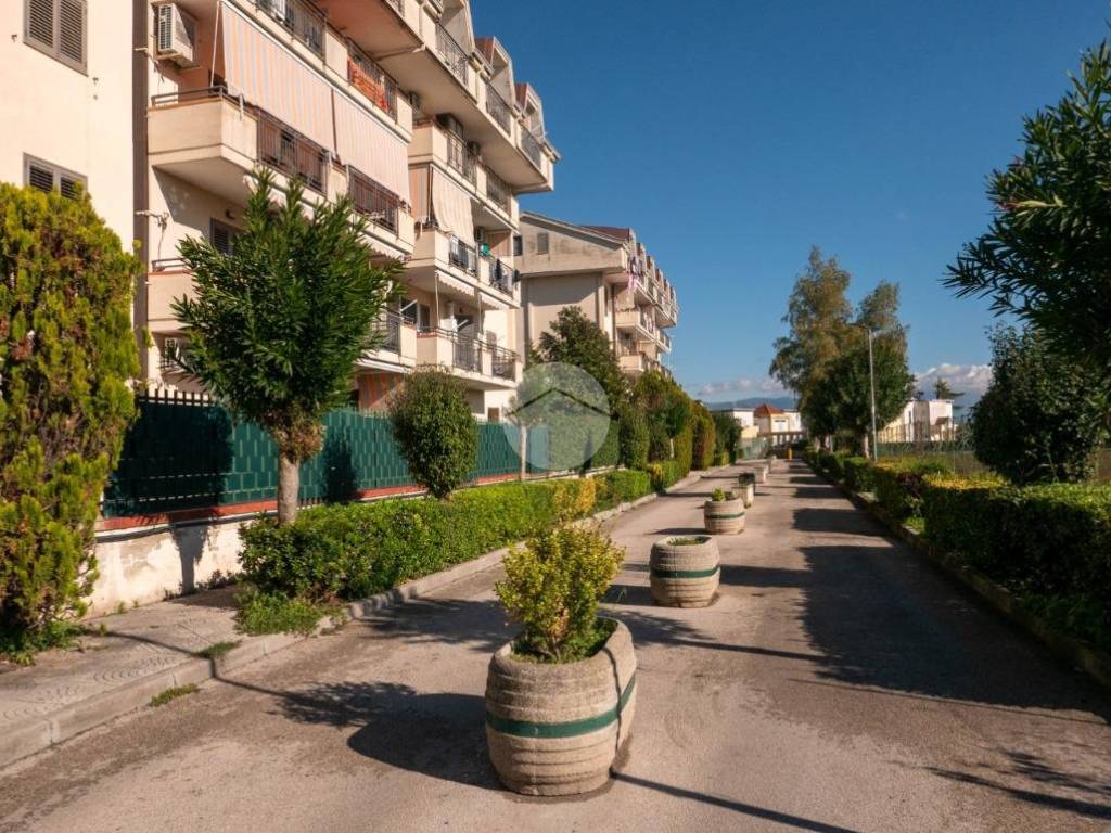 Appartamento a Acerra in Via Tommaso Albarella, 7 - Foto 4