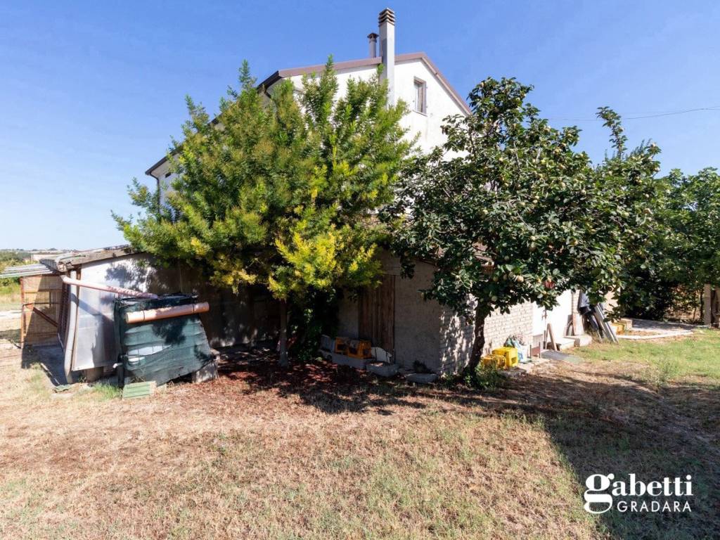 Casa indipendente a Tavullia in Strada Pirano, 10 - Foto 3