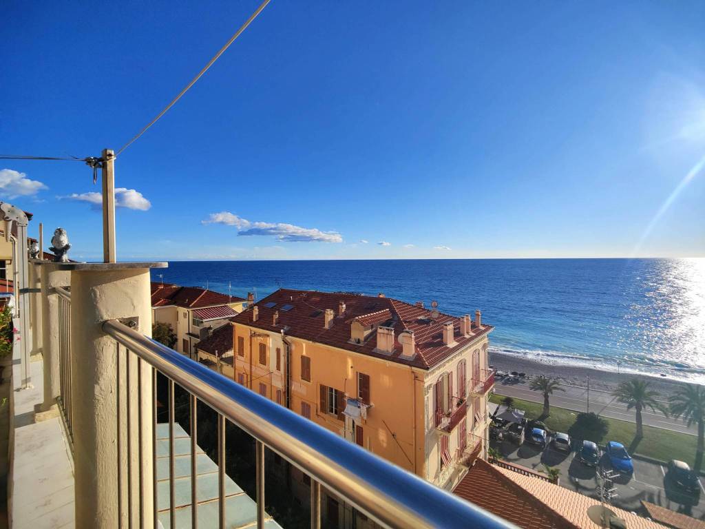 Appartamento a Ospedaletti in Via Roma - Foto 5