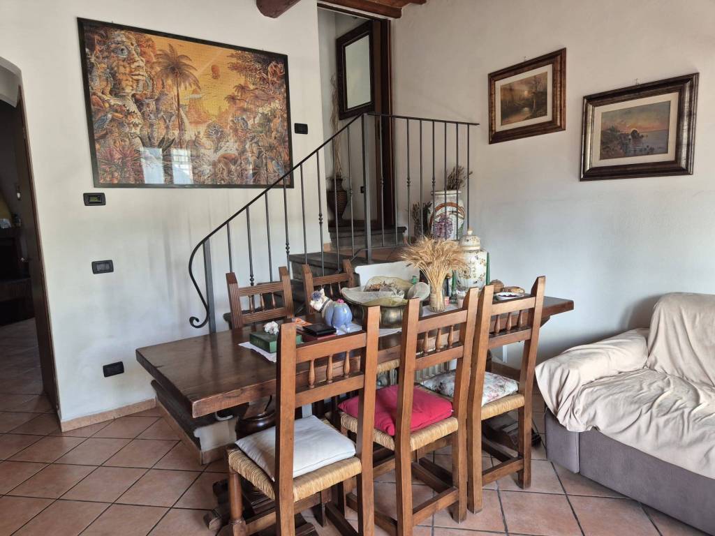 Casa indipendente a Campi bisenzio in Via di Limite - Foto 2
