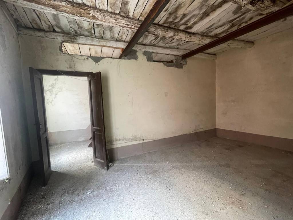 Casa indipendente a Lamezia terme in Via Puglie, 48 - Foto 4