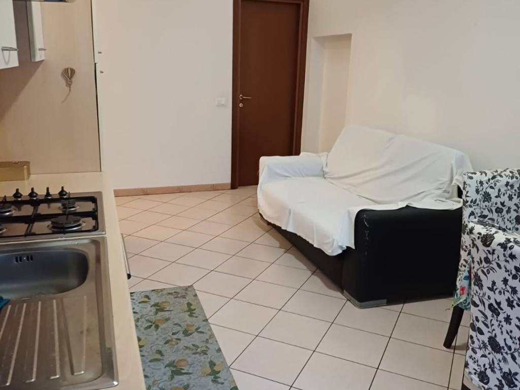 Appartamento a Pavia in Via Cardinale Pietro Maffi, 6 - Foto 2