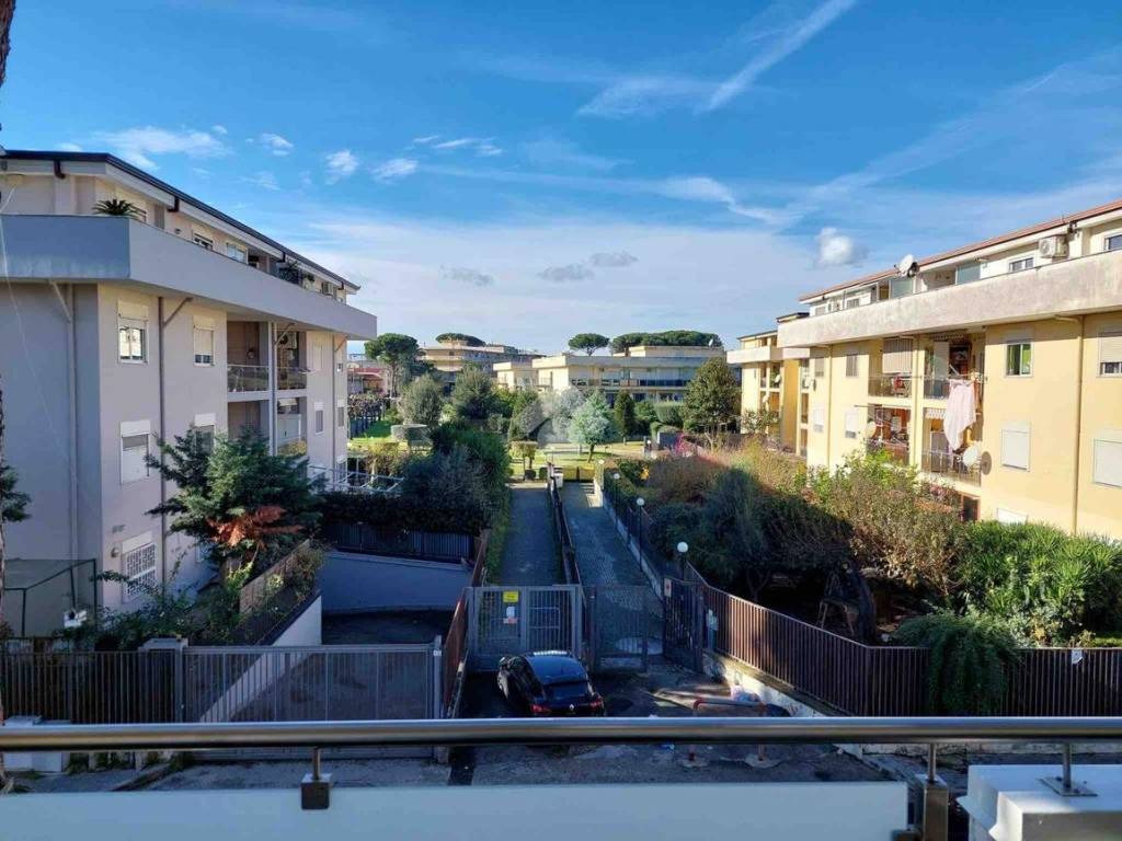 Appartamento a Caserta in Via Marie Sklodowska Curie, 18 - Foto 2