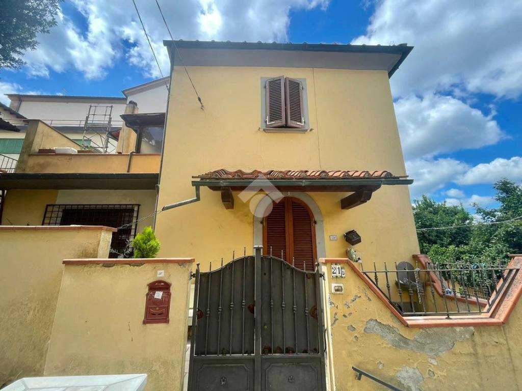 Casa indipendente a Poggio a caiano in Via Suor M. Margherita Caiani - Foto 3