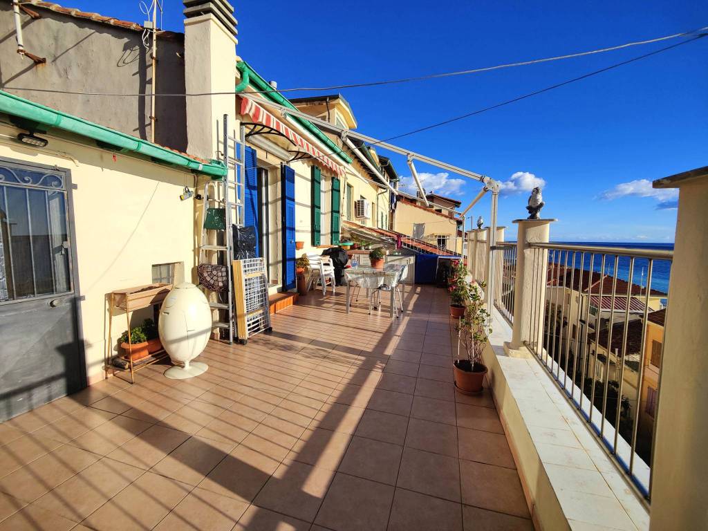 Appartamento a Ospedaletti in Via Roma - Foto 4