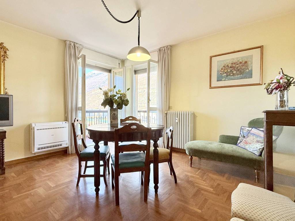 Appartamento a Morbegno in Viale Stelvio - Foto 5