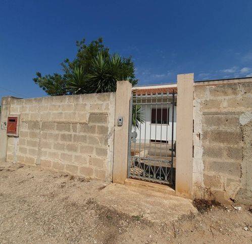 Villa a Lizzano in Via San D'Acquisto 36 - Foto 4