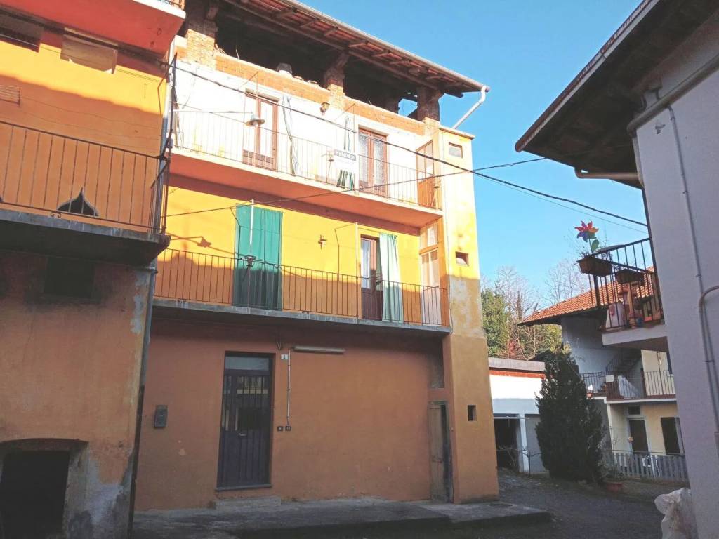 Appartamento a Serravalle sesia in Strada Comunale Di Castorino, 3 - Foto 2