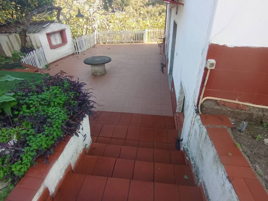 Casa indipendente a Salerno in Via Incarto, 42 - Foto 3