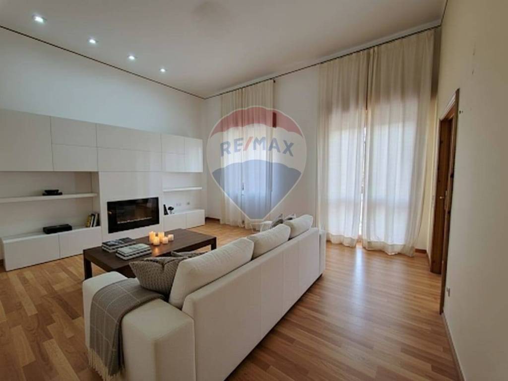 Casa indipendente a Neviano in Via Filippo Corridoni & Via Giovanni XXIII - Foto 5