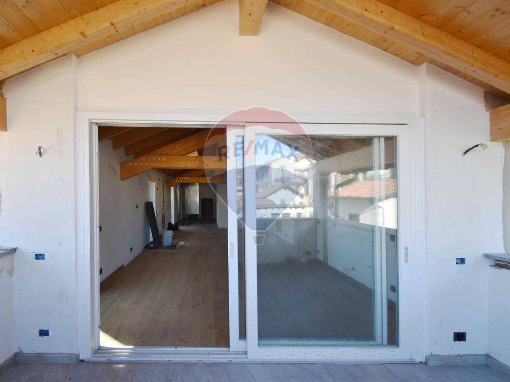 Attico / mansarda a Belgirate in Via IV Novembre, 10 - Foto 5