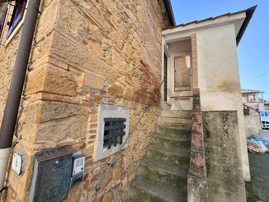 Casa indipendente a Rosignano marittimo in Via Marzocco, 6 - Foto 4