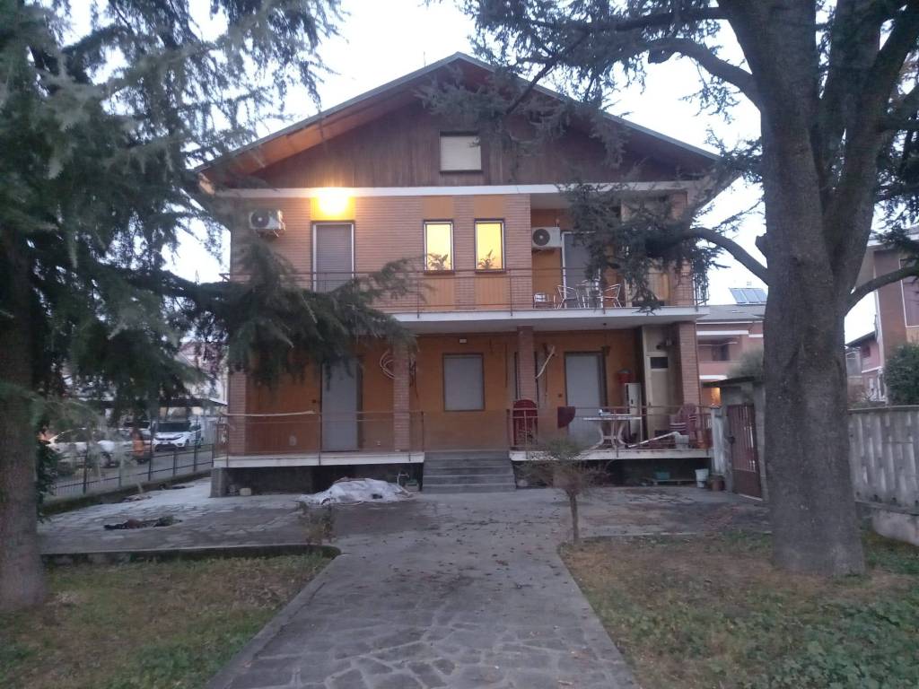 Appartamento a Borgaro torinese in Via Santa Chiara, 1 - Foto 4